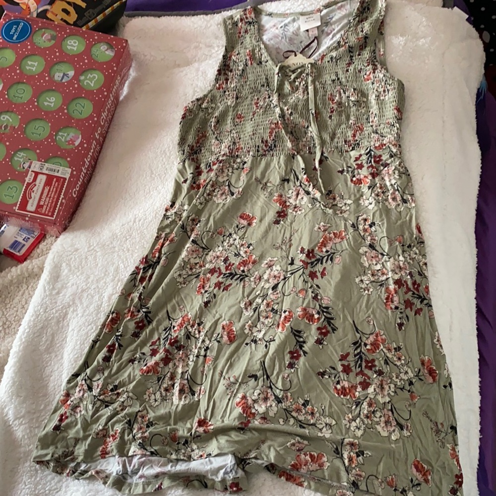Knox Rose sleeveless dress
